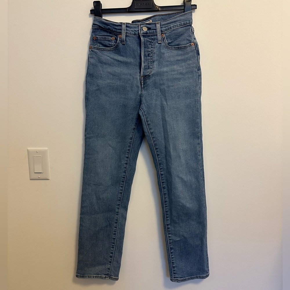 Wedgie Straight Levi’s Jeans